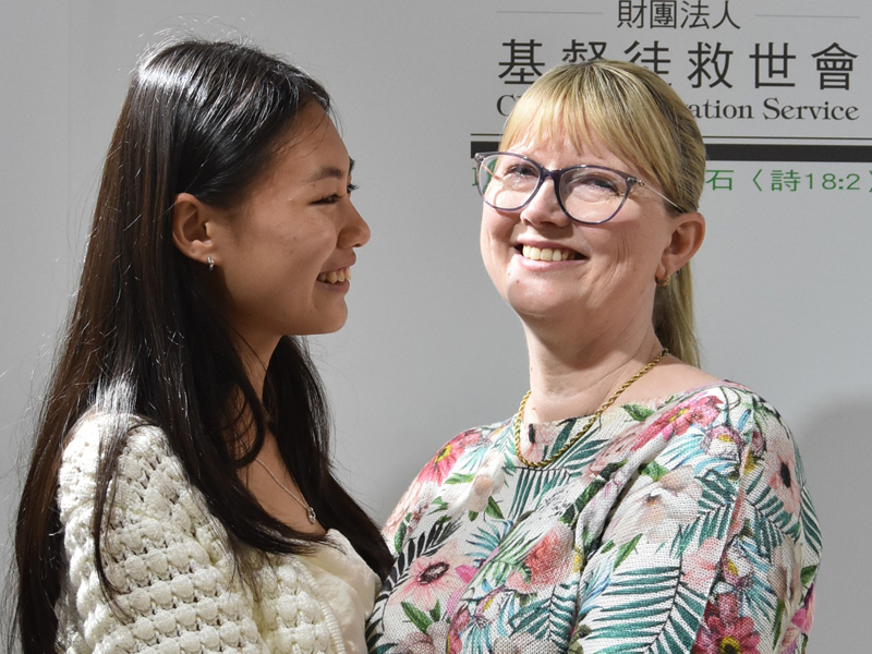 What a Joyful Reunion!(Subject Image)